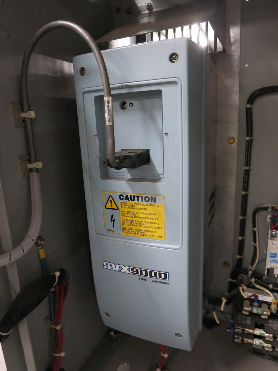 Eaton SVX007A1-4A1B1 7.5 HP SVX9000 AC VS Drive SVX-9000 7.5HP 480V Enclosed 15A (DW5602-2)