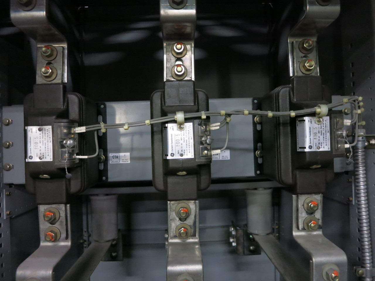 Square D HVL 5kV 600A Fused Load Current Interrupter Switchgear 4.76 kV 600 Amp (DW5616-1)