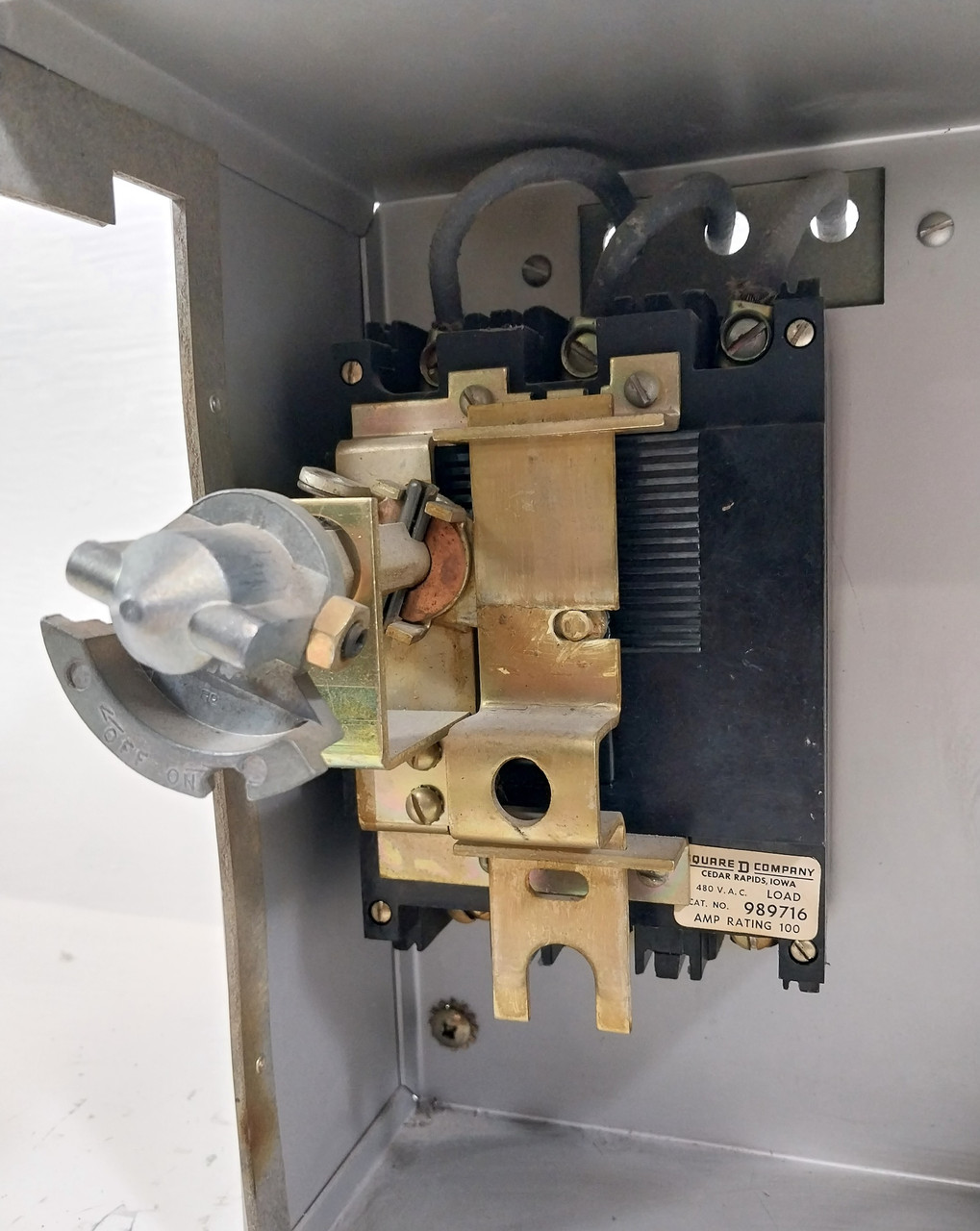 Square D Model 3 100A Breaker Feeder 12" MCC Bucket 100 Amp Class 8999 989716 (BJ0501-1)