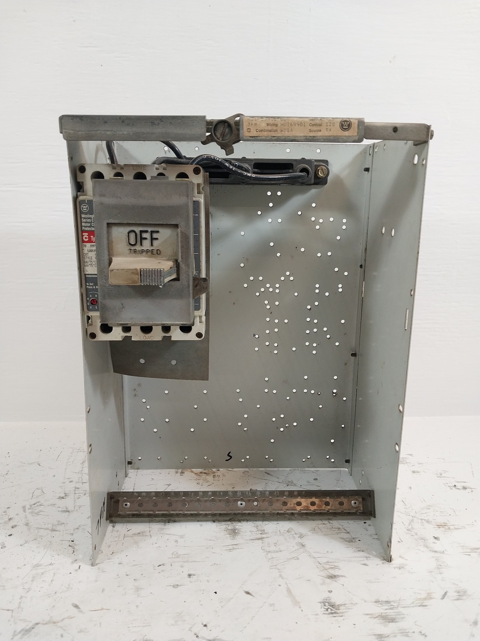 Westinghouse Type W 70 Amp 18" Breaker Feeder MCC Bucket 70A HMCP (BJ0515-1)