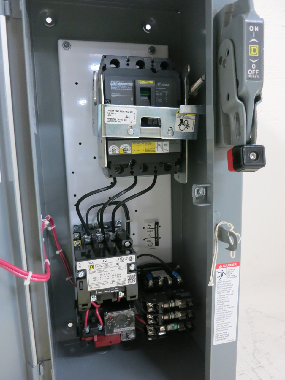 NEW Square D 30A Breaker Size 0 Starter Combination Box 30 Amp Combo HL 030 FLAW (DW5634-1)