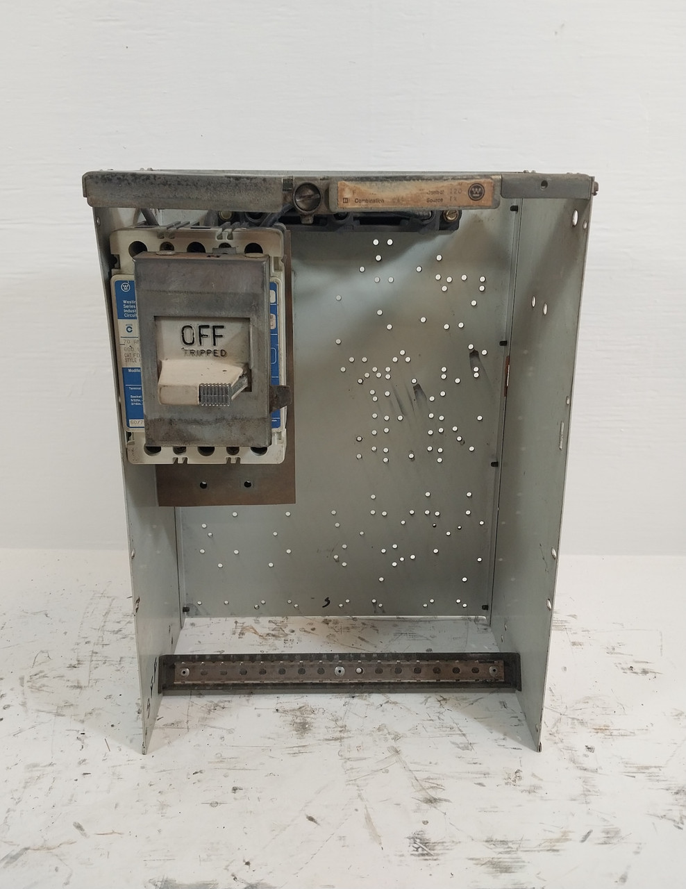 Westinghouse Type W 70 Amp 18" Breaker Feeder MCC Bucket MCCB 70A FDB (BJ0511-1)