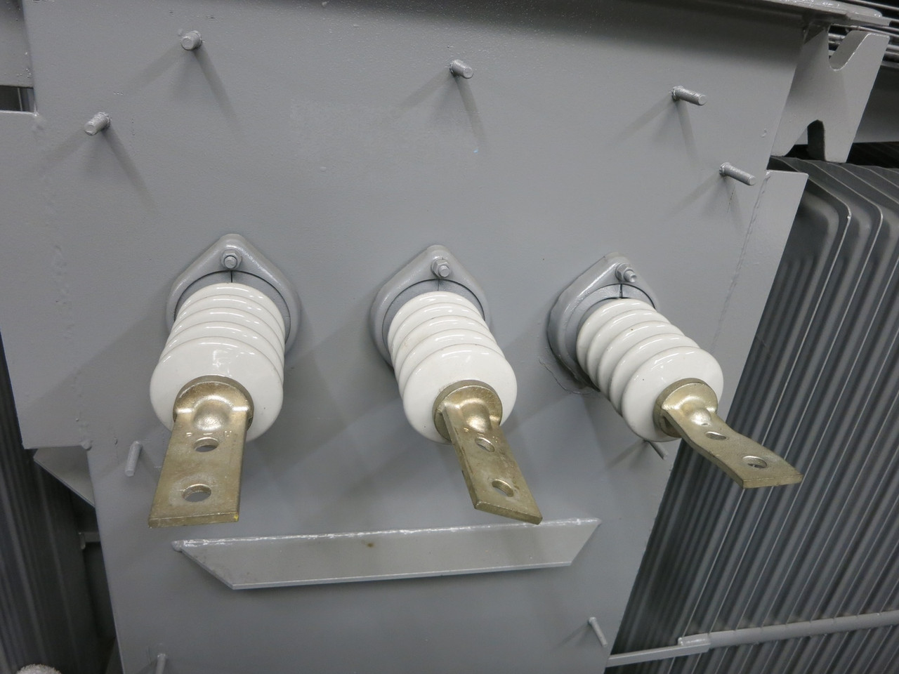 RTE 1000/1120-1150/1288 kVA 13200 Delta - 600Y/346 V 3PH Transformer 1000kVA 600 (DW5639-1)