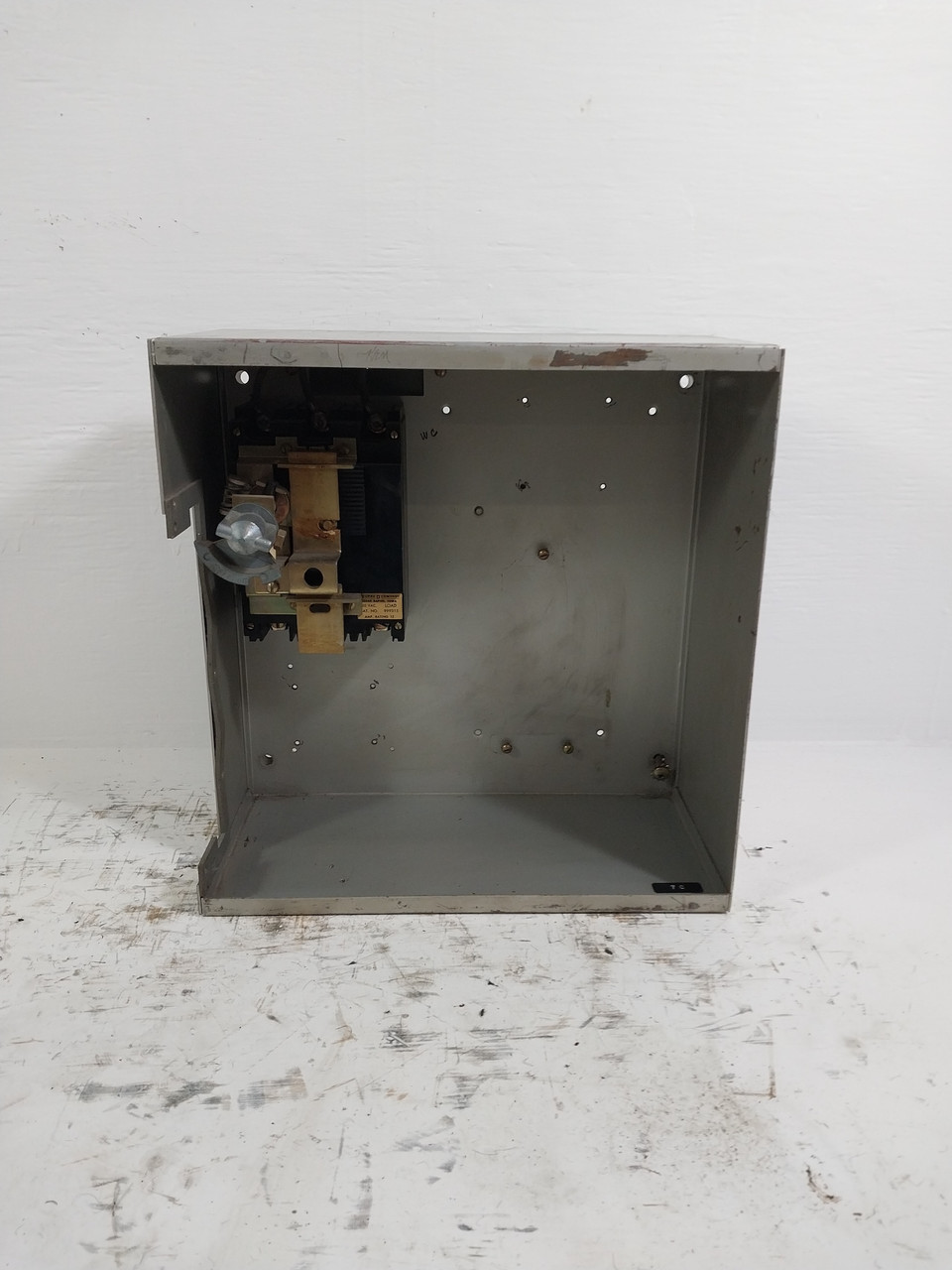 3rd Image of BJ0526
