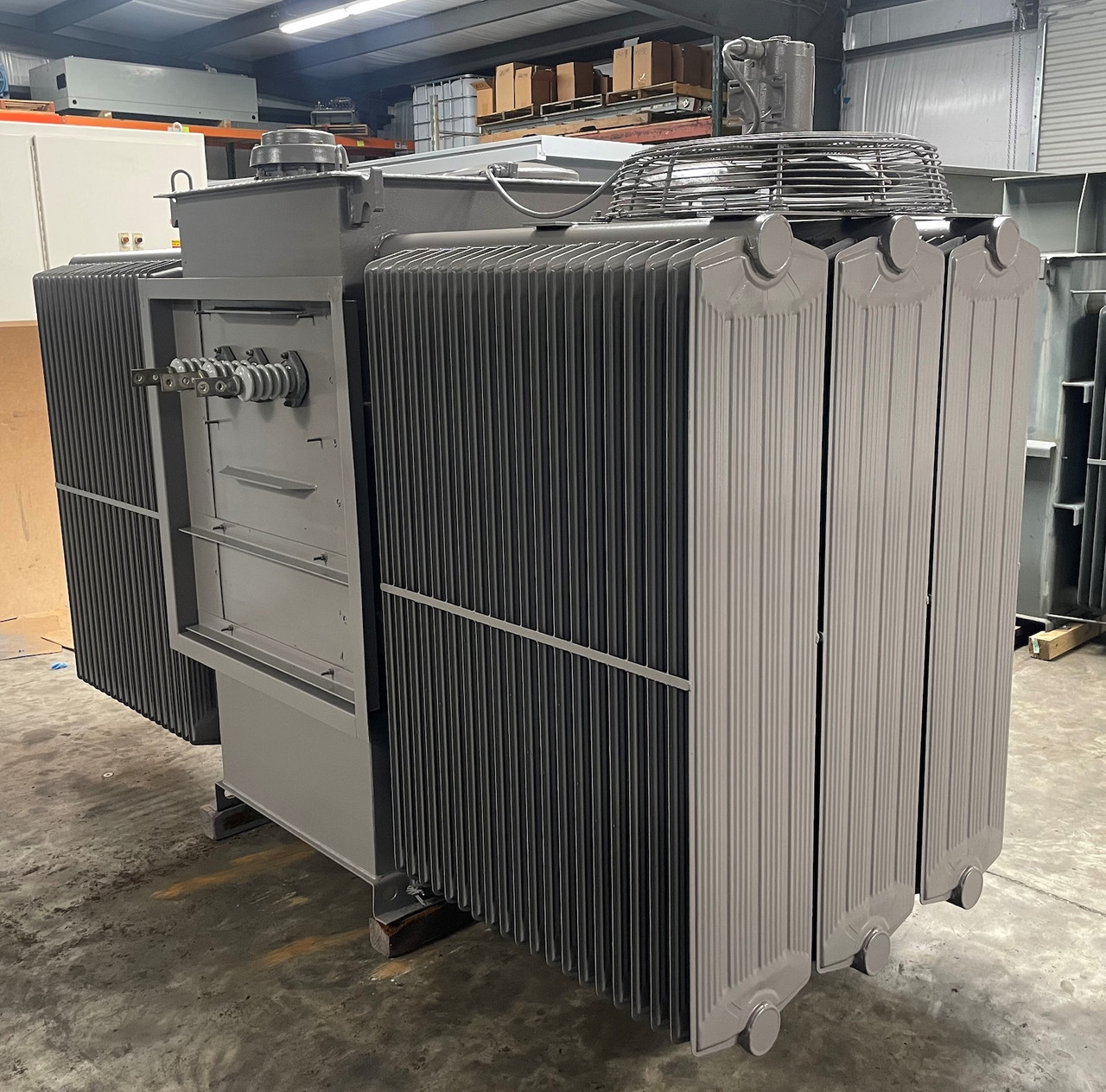 RTE 2575-2000 kVA 13200 to 600Y/346 V Pad Mount Oil Transformer 600V 13800 600 (PM3219-1)
