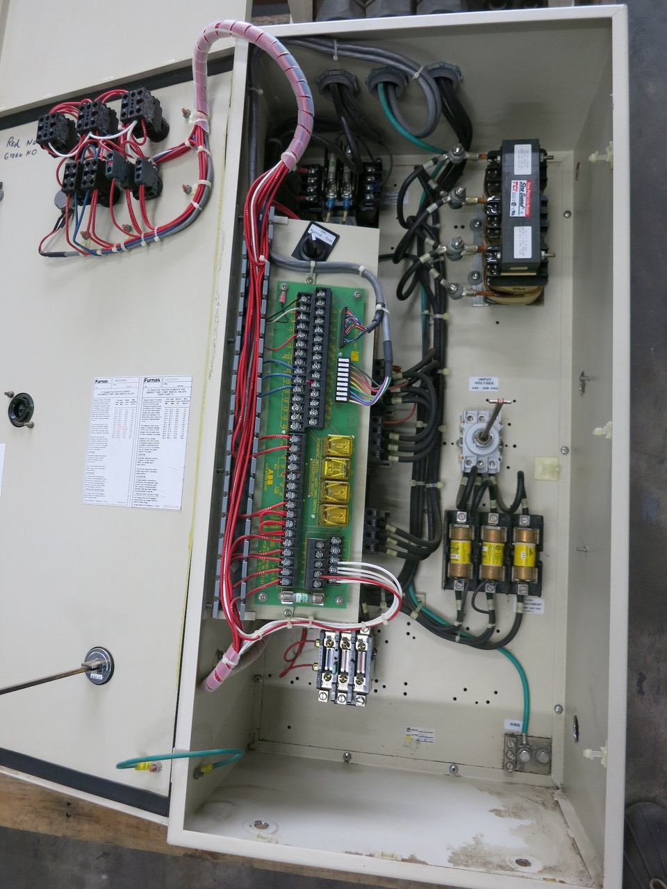 ABB ACH501-030-4-00P2 30HP AC VS Drive 3PH 480V ACH-500 30 HP Bypass 40A (DW5645-1)