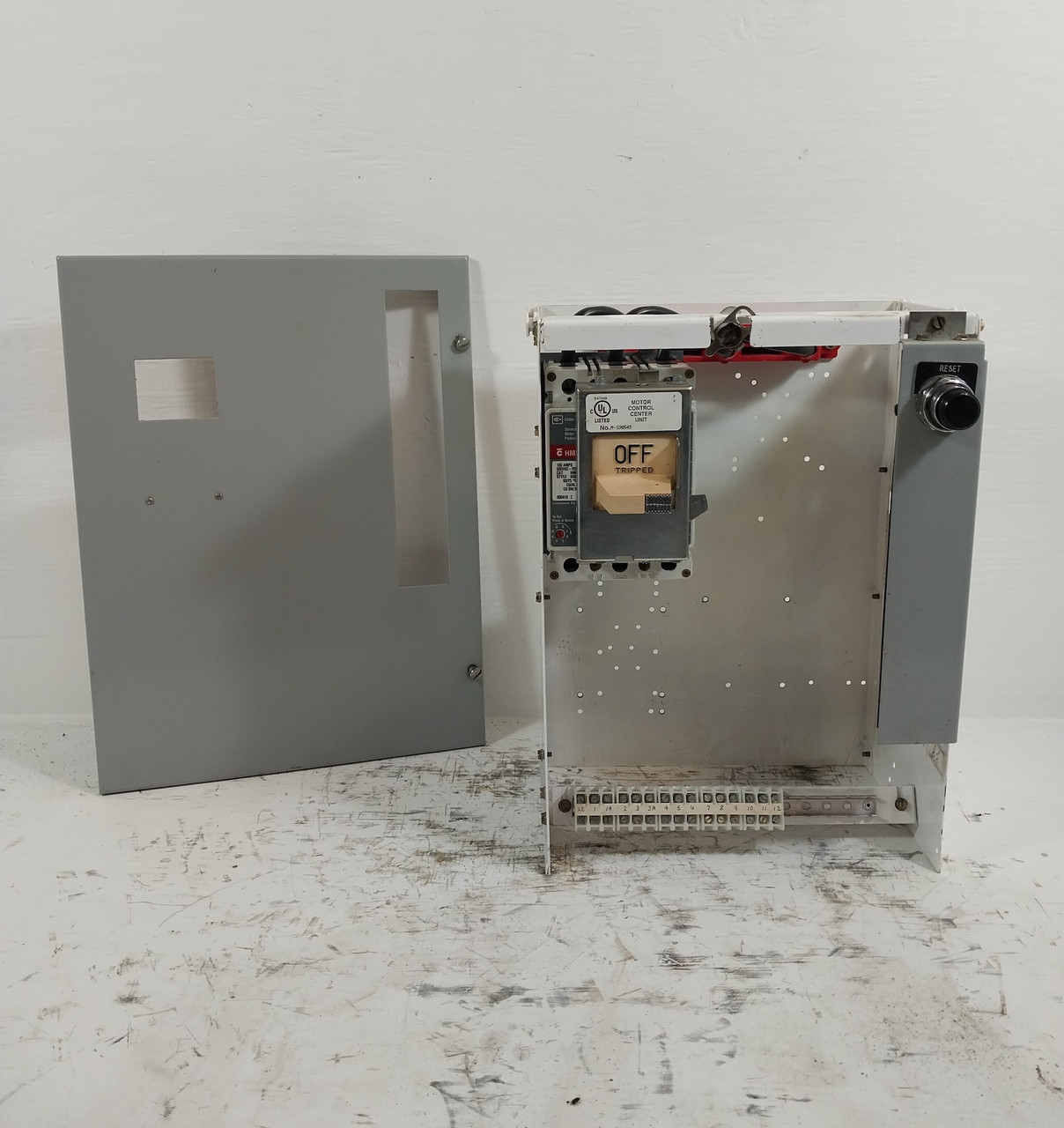 Westinghouse Type W 100 Amp Breaker Feeder MCC Bucket 18" 100A HMCP (BJ0532-1)