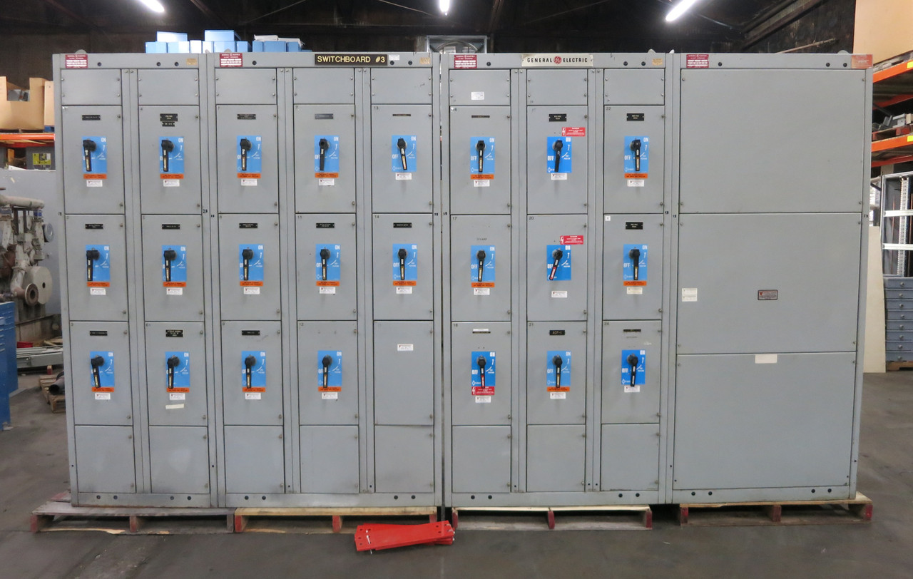 GE 3000A AV-Line Switchboard Breaker Panel 208/120V 3PH 4W 3000 Amp (DW5664-1)