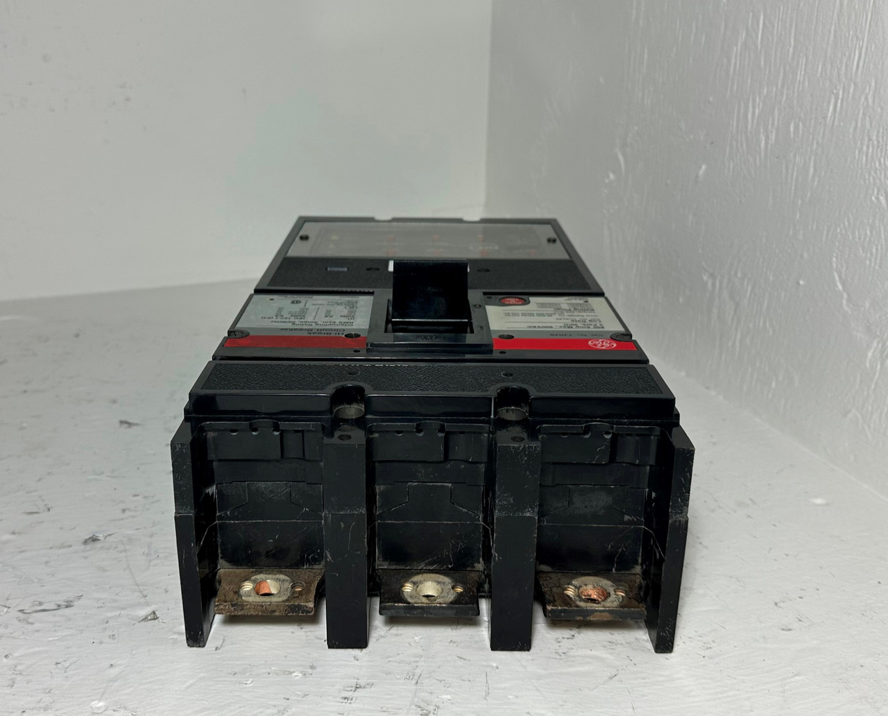 GE TJH4S 400A Hi-Break LSIG Circuit Breaker 200A Plug General Electric TJH4 flaw (EM4844-1)