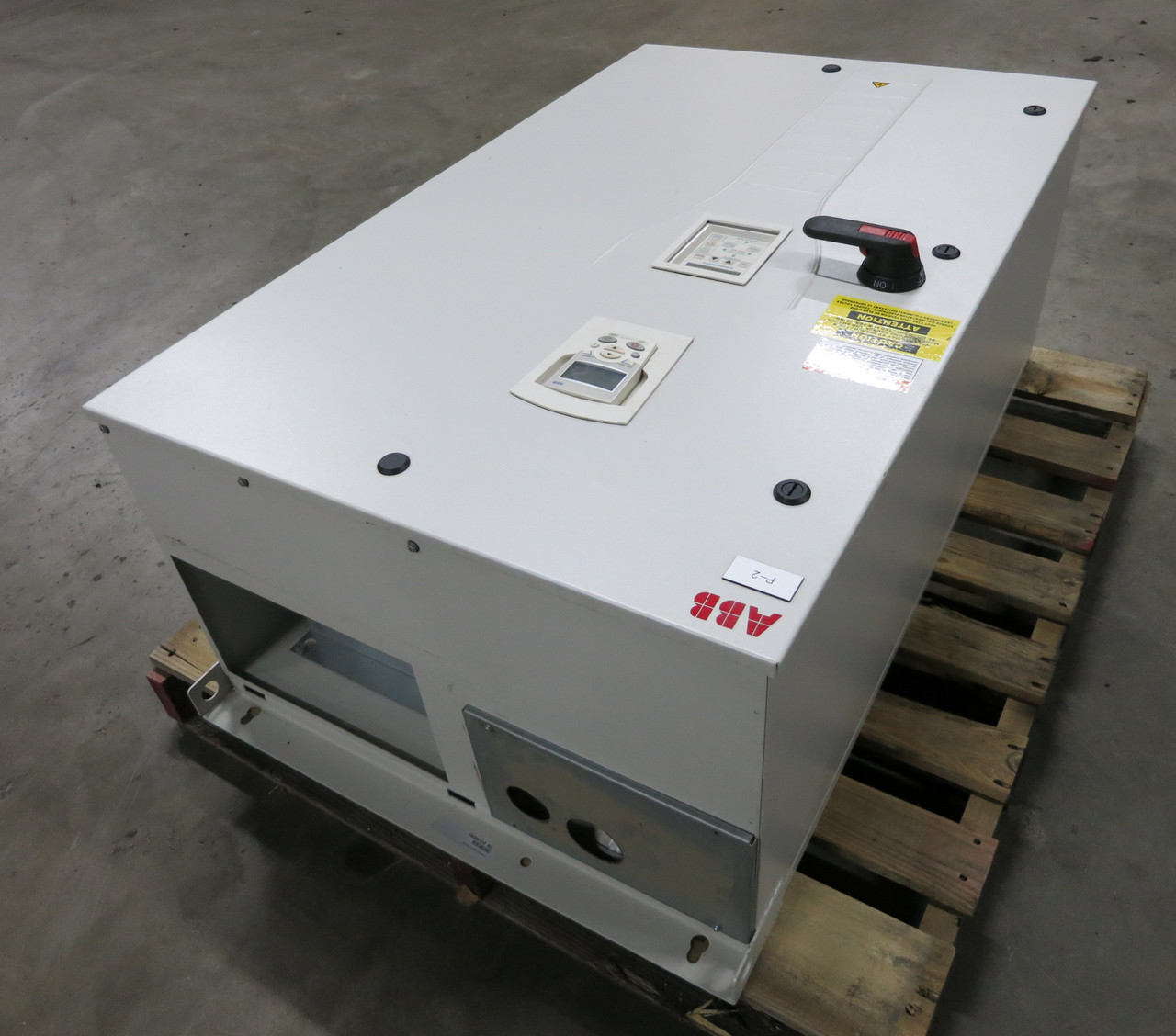 ABB ACH550-BCR-088A-2+F267+K452 30 HP AC VS Drive 3PH 208-240V ACH-550 30HP (DW5687-2)