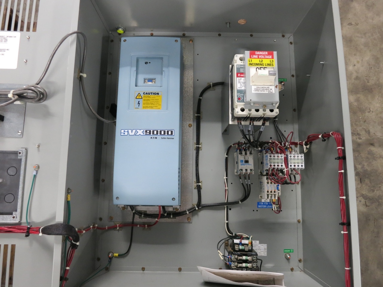 Eaton SVX020A1-4A1B1 25 HP SVX9000 AC VS Drive SVX-9000 25HP 480V Enclosed (DW5692-2)