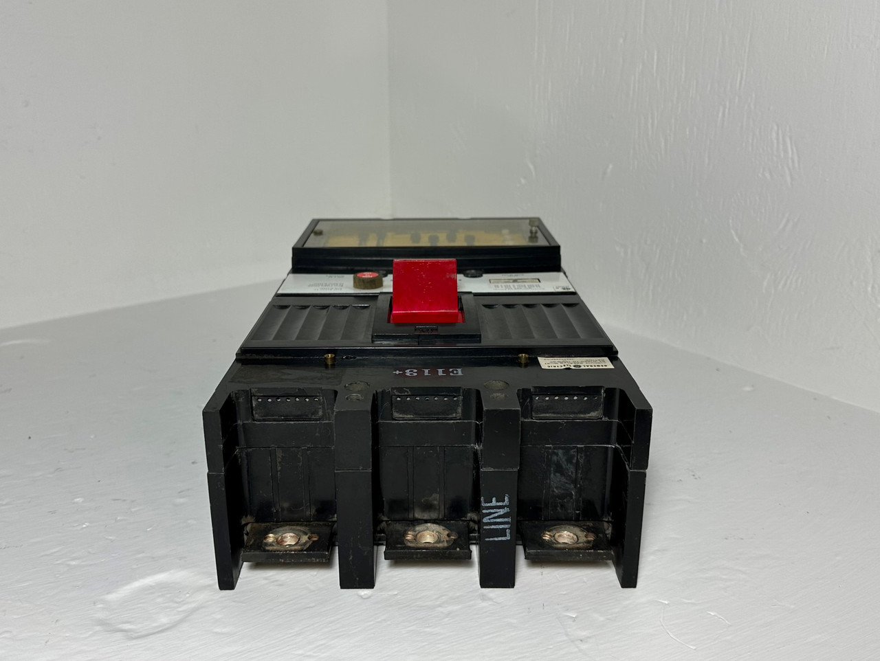 GE THJS3603DGA3 300A LSG Circuit Breaker THJS3603 300 Amp 600V General Electric (EM4851-11)