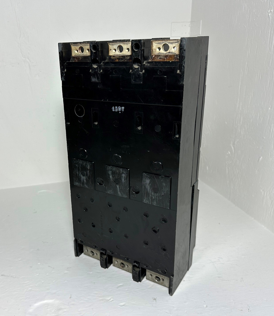 GE THJS3604DGA3 400A LSG Circuit Breaker THJS3604 400 Amp 600V General Electric (EM4850-1)