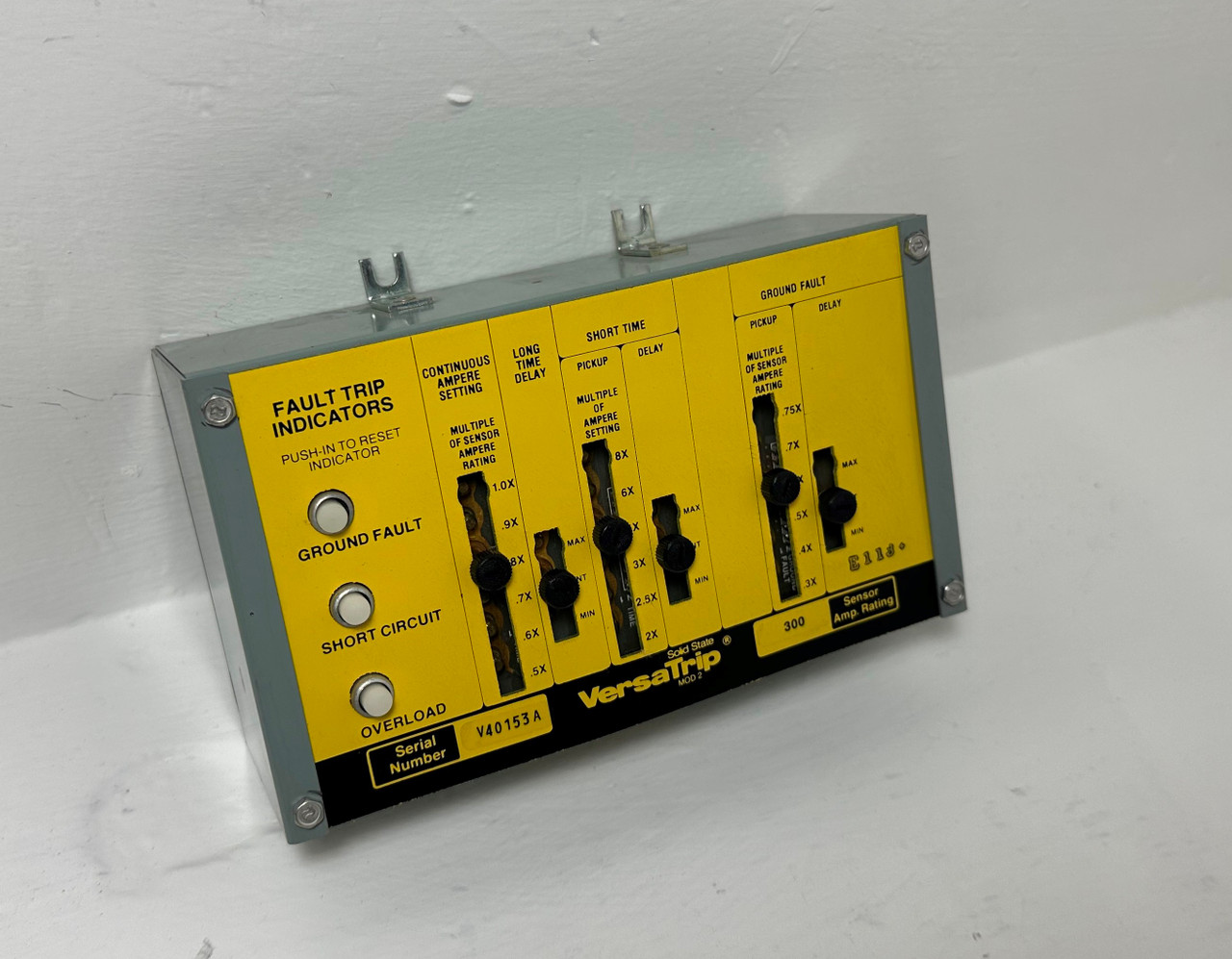 GE 568B670G48 300A Solid State VersaTrip Mod 2 Trip Unit 300 Amp LSG Ground (EM4852-1)