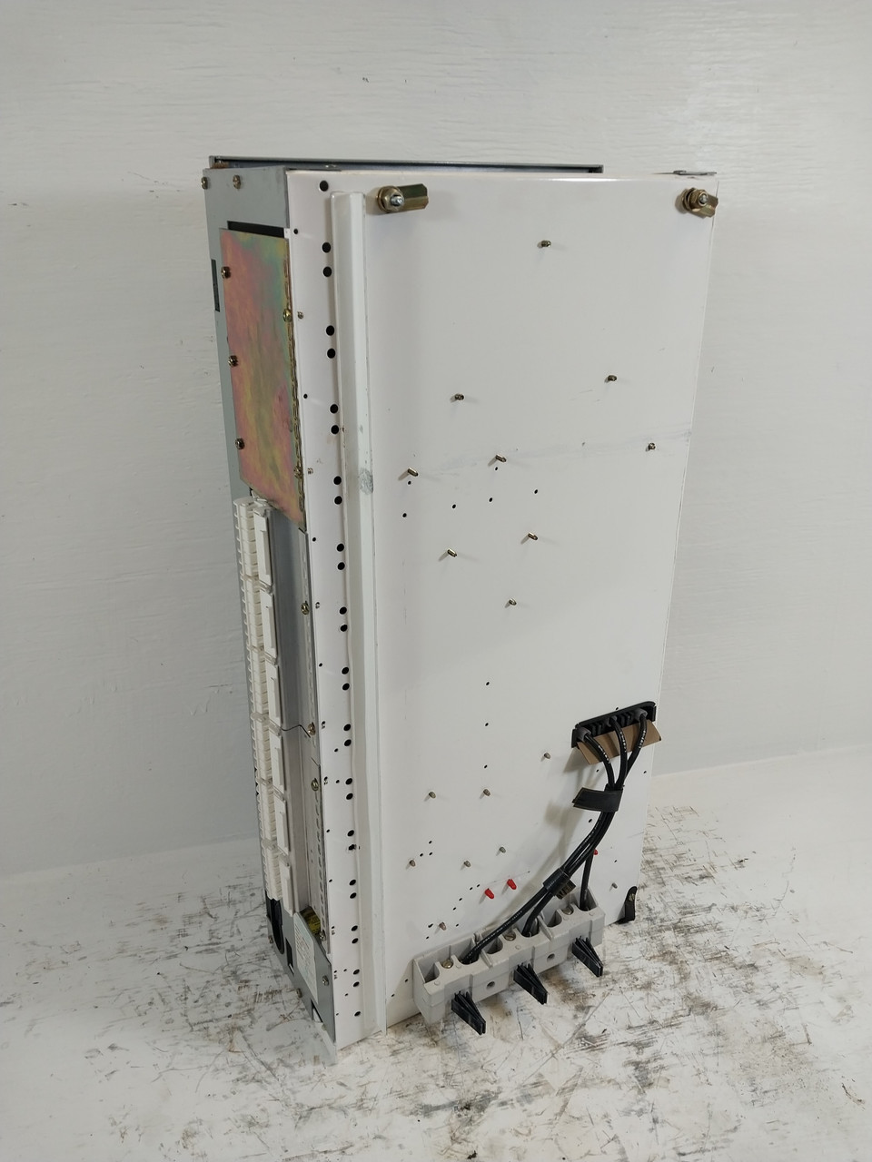 GE 8000 Size 1 Two Speed and Reversing Starter 7A Breaker 30" MCC Bucket  & Amp (BJ0564-1)