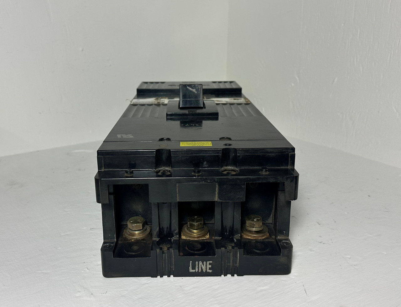 GE TBC63600J14L 400A Mag-Break Circuit Breaker 600V 3P 600 Amp General Electric (EM4857-1)