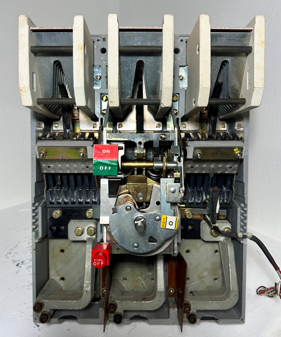 GE TPYY7625 2500A Power Break Molded Case Switch w Aux 2500 Amp General Electric (EM4872-3)