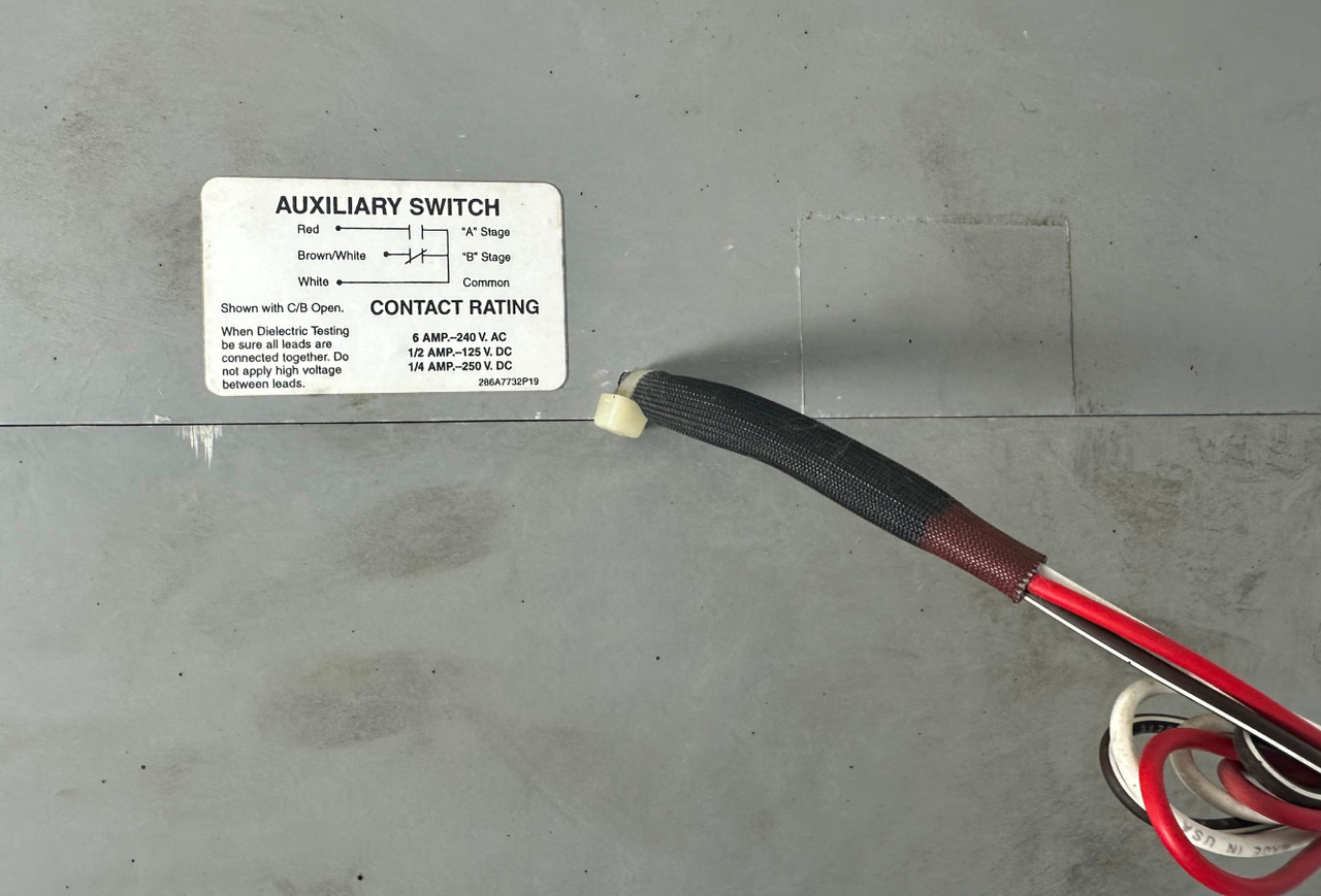 GE TPYY7625 2500A Power Break Molded Case Switch w Aux 2500 Amp General Electric (EM4872-3)