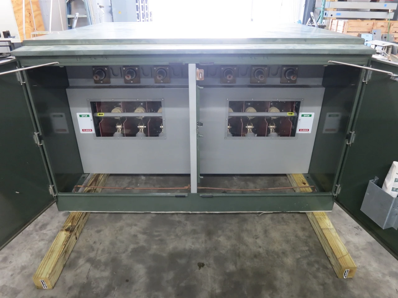 FPE 17kV 600A Pad-Mount PSE-9 High Voltage HV Switch 4 Compartment 14.4kV 3R (DW5728-1)