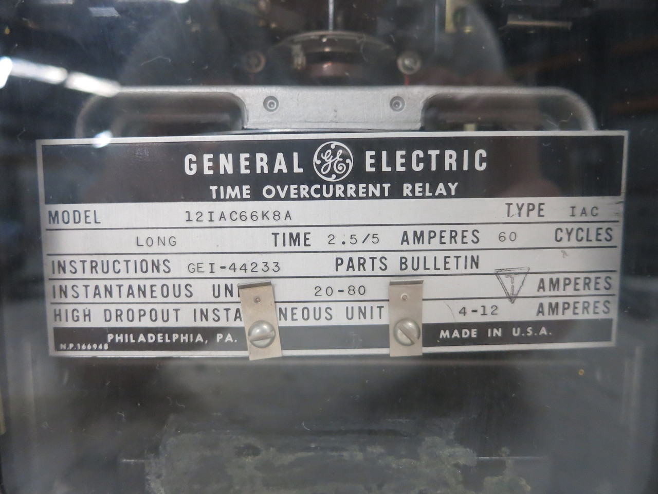 GE 12IAC66K8A Time Overcurrent Relay Type IAC 2.5/5 Amp General Electric 4-12A (DW5749-3)