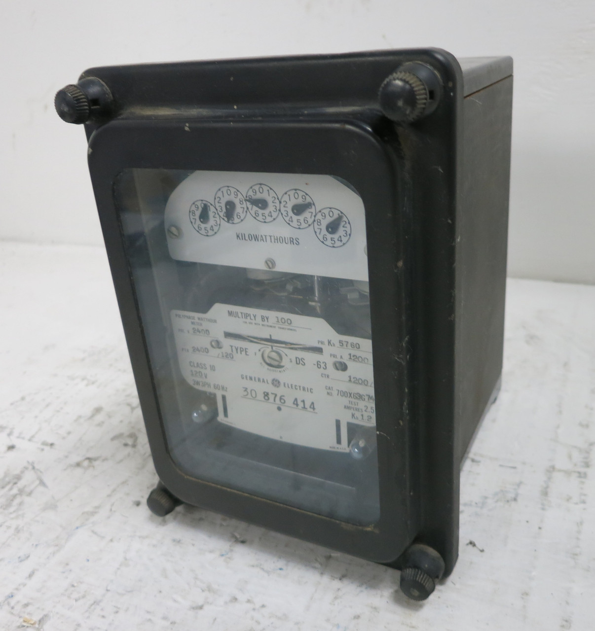 GE 700X63G74 Polyphase Watthour Meter Relay 3PH DS-63 2400/120V 1200/5A 5760 Kh (DW5754-1)