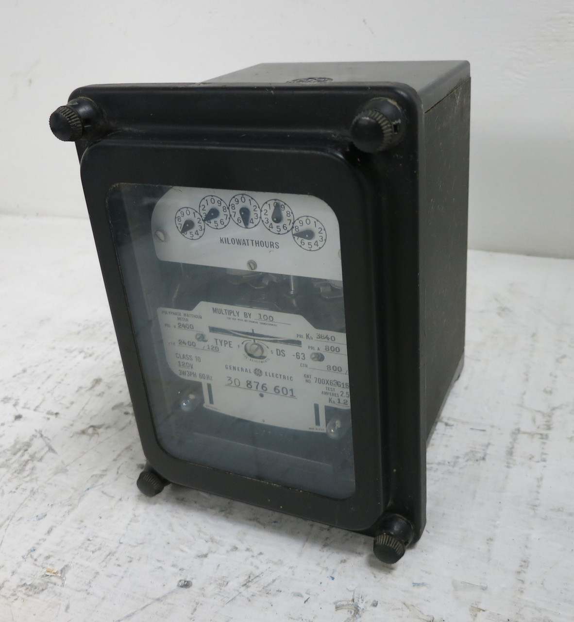 Image of GE 700X63G159 Polyphase Watthour Meter Relay 3PH DS-63 2400/120V 800/5A 3840 Kh