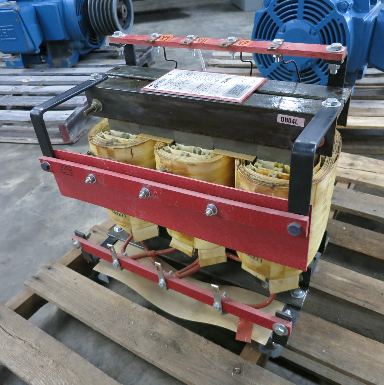 Image of Hammond 15 kVA 4160 Delta to 460Y/266 V 3PH Transformer 151271 4160V