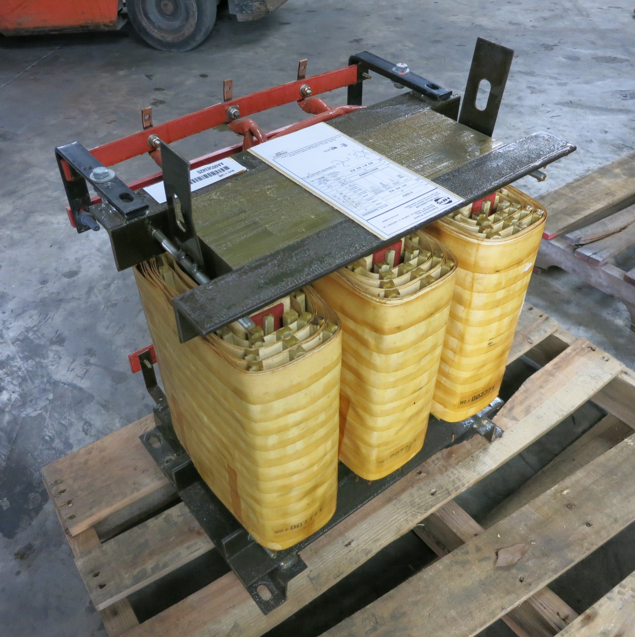 Hammond 15 kVA 4160 Delta to 460Y/266 V 3PH Dry Type Transformer 4160V (DW5795-1)