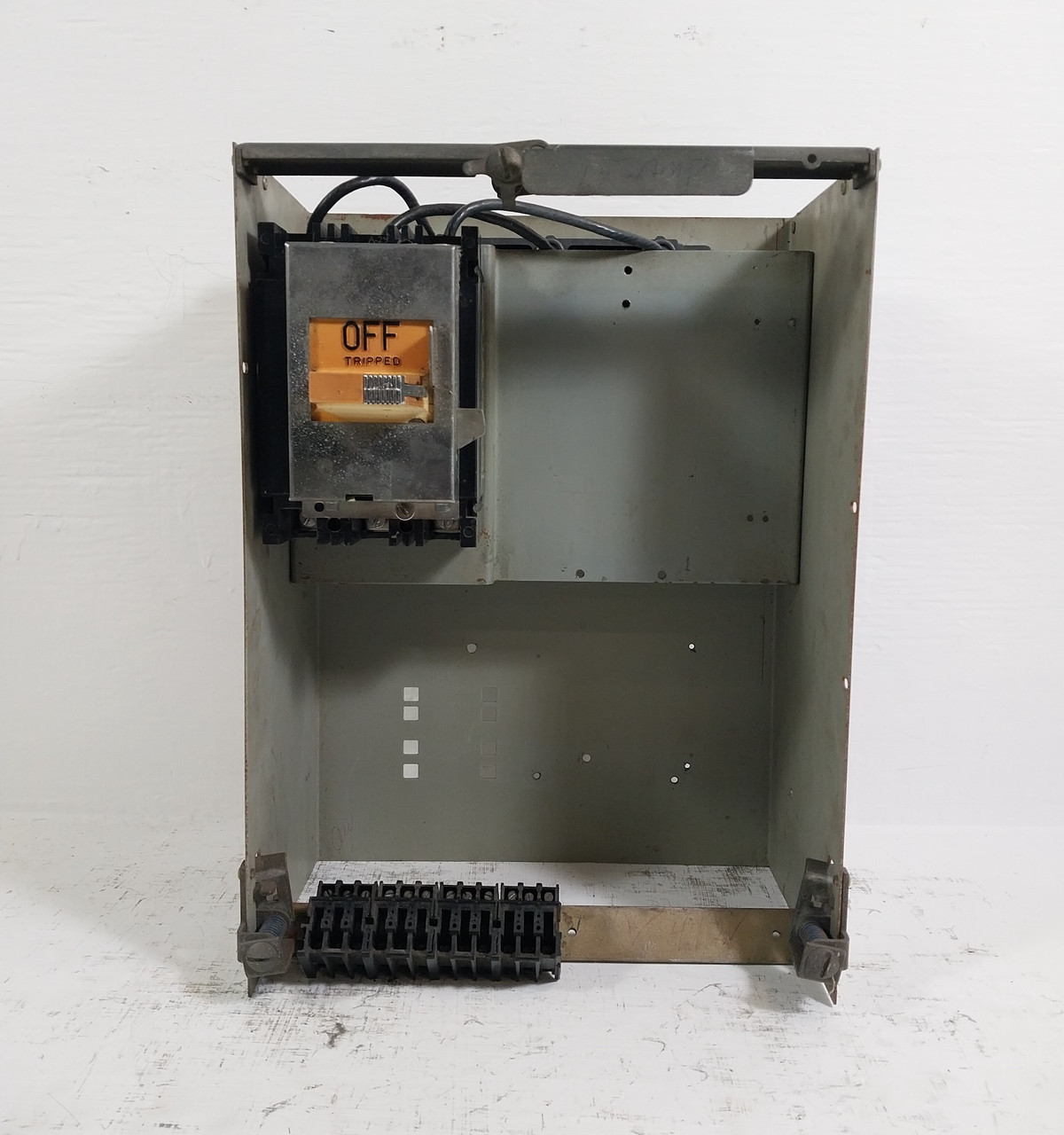 Westinghouse Type W 25A Breaker Feeder MCC Bucket 18" 25 Amp (BJ0609-1)