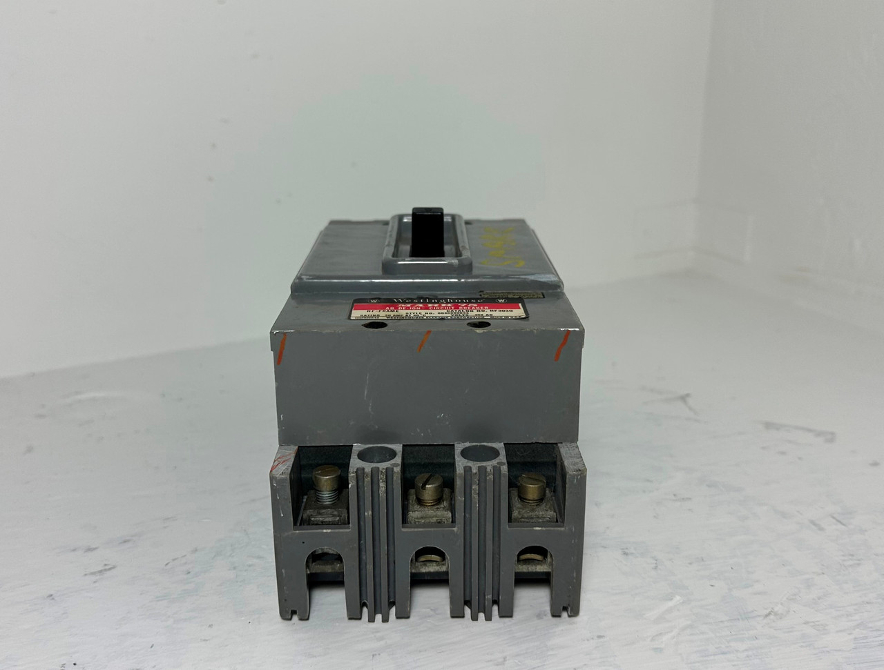 Westinghouse HF3030 30A AB De-Ion Circuit Breaker Mark 75 HF Frame 600V 30 Amp (EM4913-3)