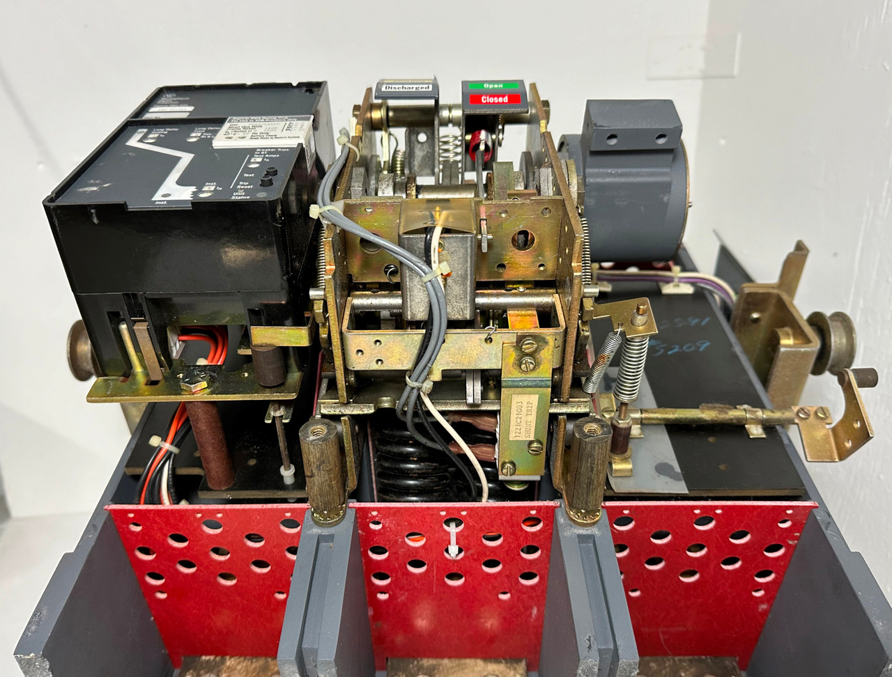 Westinghouse SPBR316D51 1600A SPB 100 Drawout Circuit Breaker w 1600 Amp Plug LI (EM4919-1)