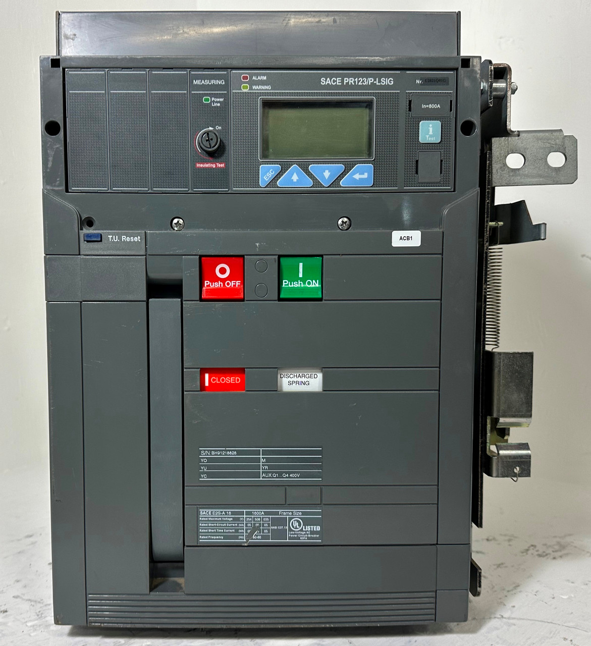ABB 1600A SACE Emax E2S-A 16 Draw-Out Breaker LSIG w/ 800 Amp Plug E2S-A16 (EM4920-1)