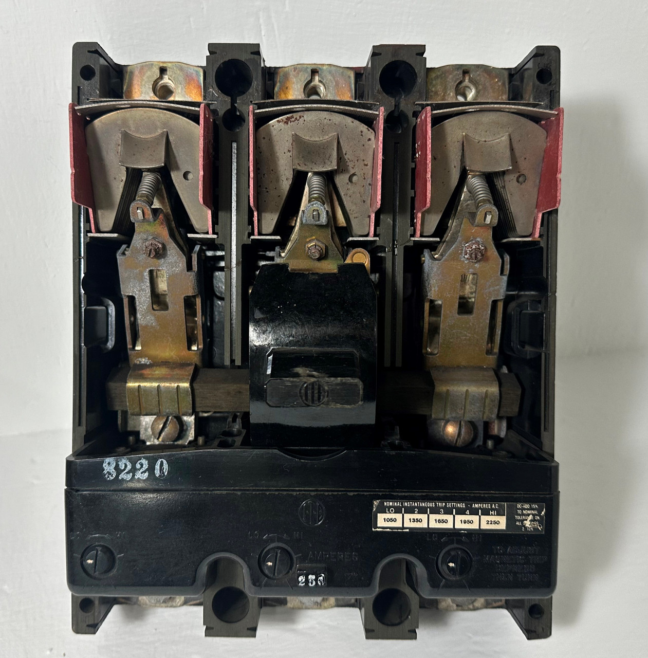 Gould I-T-E JL3-F400 400A Circuit Breaker w/ 250 Amp Trip 480/600V 3P JL3F400 (EM4924-1)