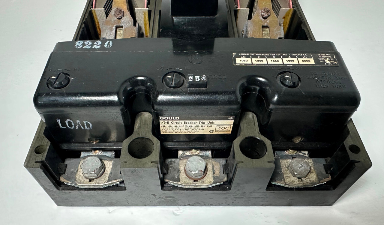 Gould I-T-E JL3-F400 400A Circuit Breaker w/ 250 Amp Trip 480/600V 3P JL3F400 (EM4924-1)
