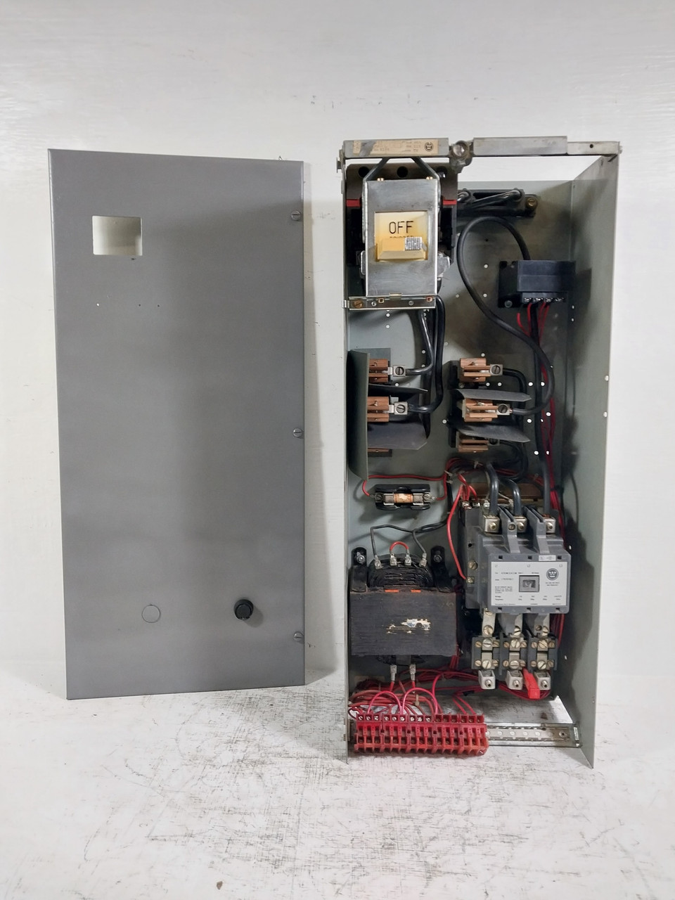 Westinghouse Type W Size 3 Starter 100 Amp Fusible 30" MCC Bucket 100A A200 (BJ0650-2)
