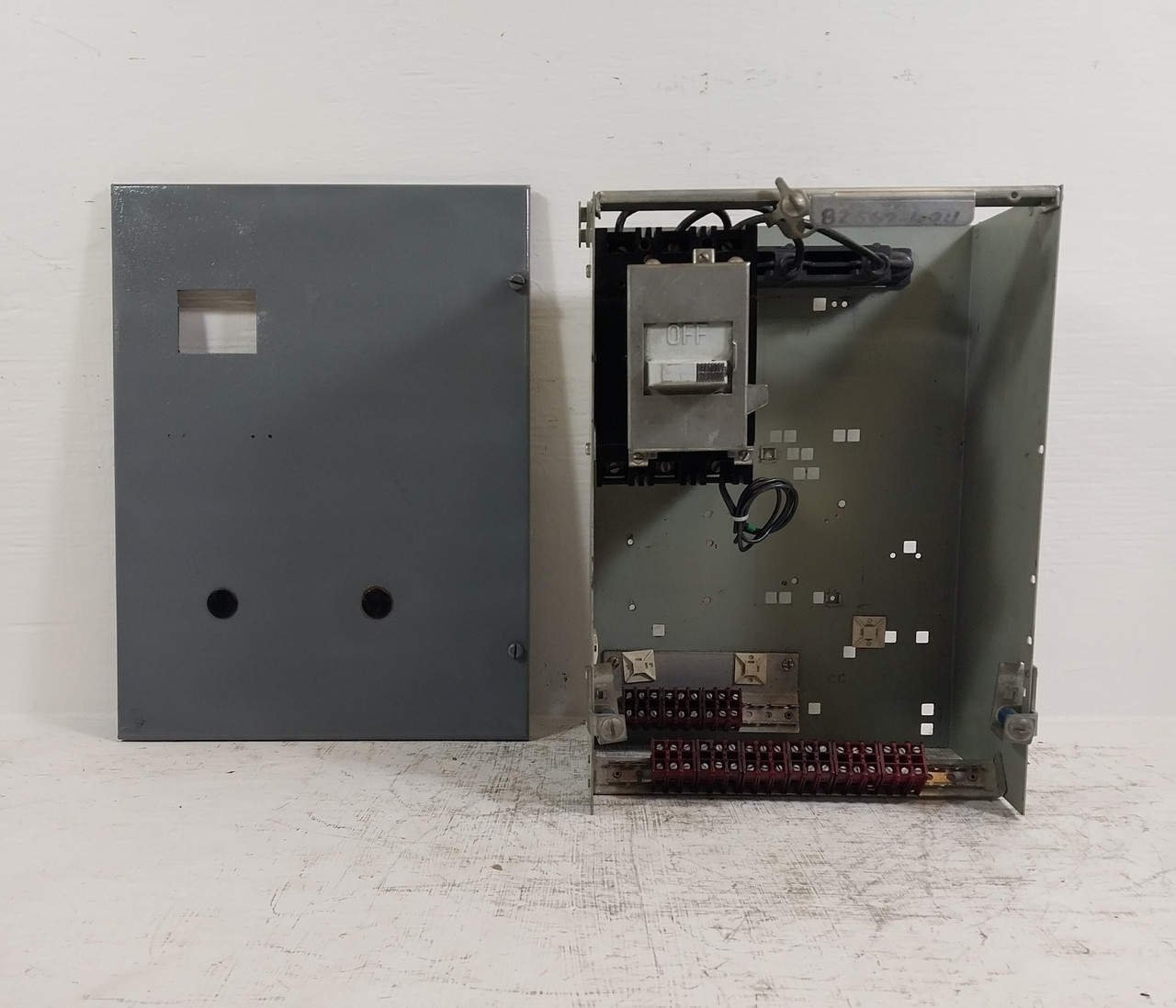 Westinghouse Type W 15 Amp Breaker Feeder Motor Control Center Bucket 18" 15A (BJ0651-1)