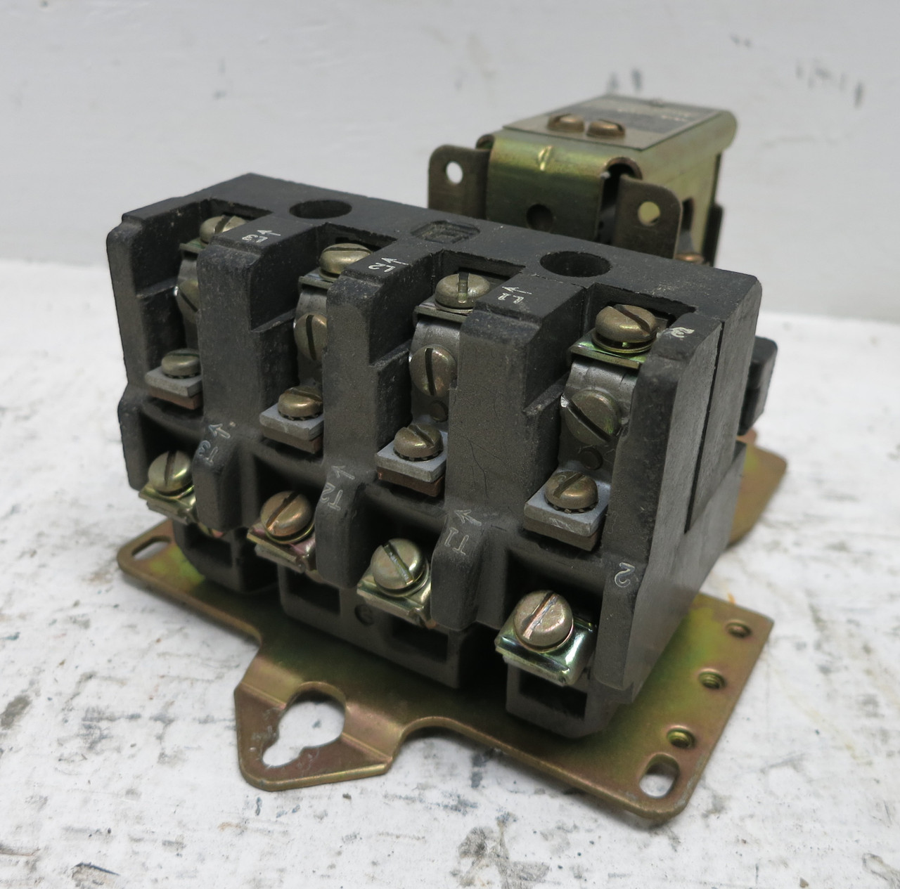 Square D 8502-C0-2 Ser B Size 1 Motor Contactor 120V Coil 8502-CO-2 (DW5851-2)