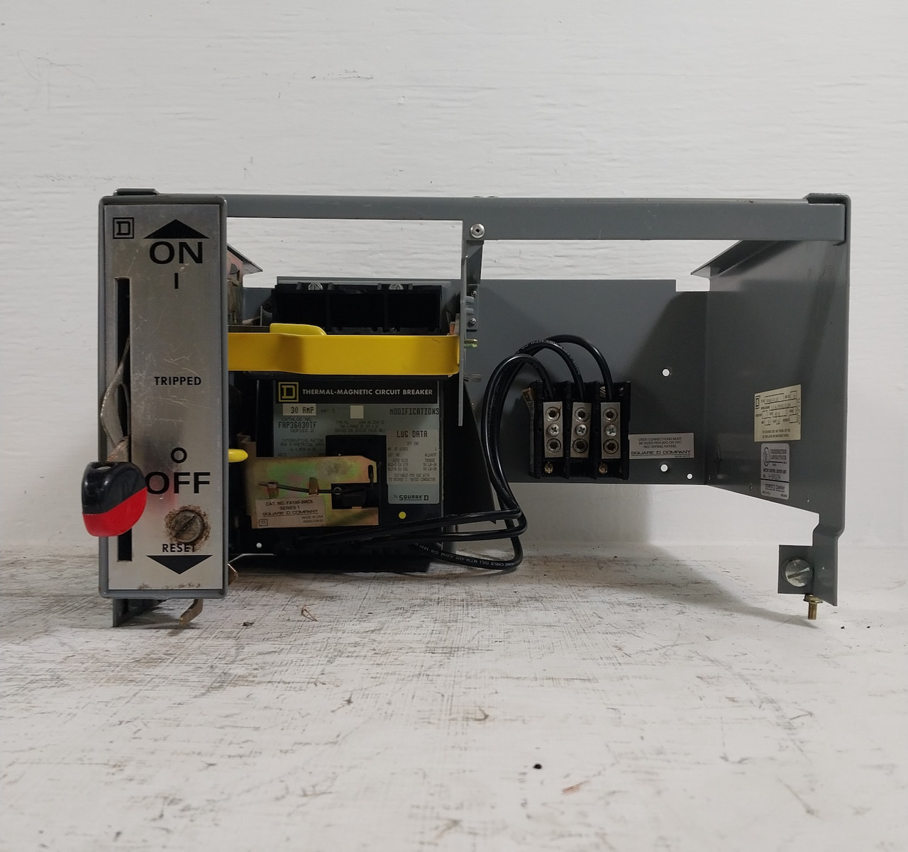 Square D Model 5 30 Amp Breaker 9" Motor Control MCC Feeder Bucket 30A Mod 5 FHP (BJ0652-2)