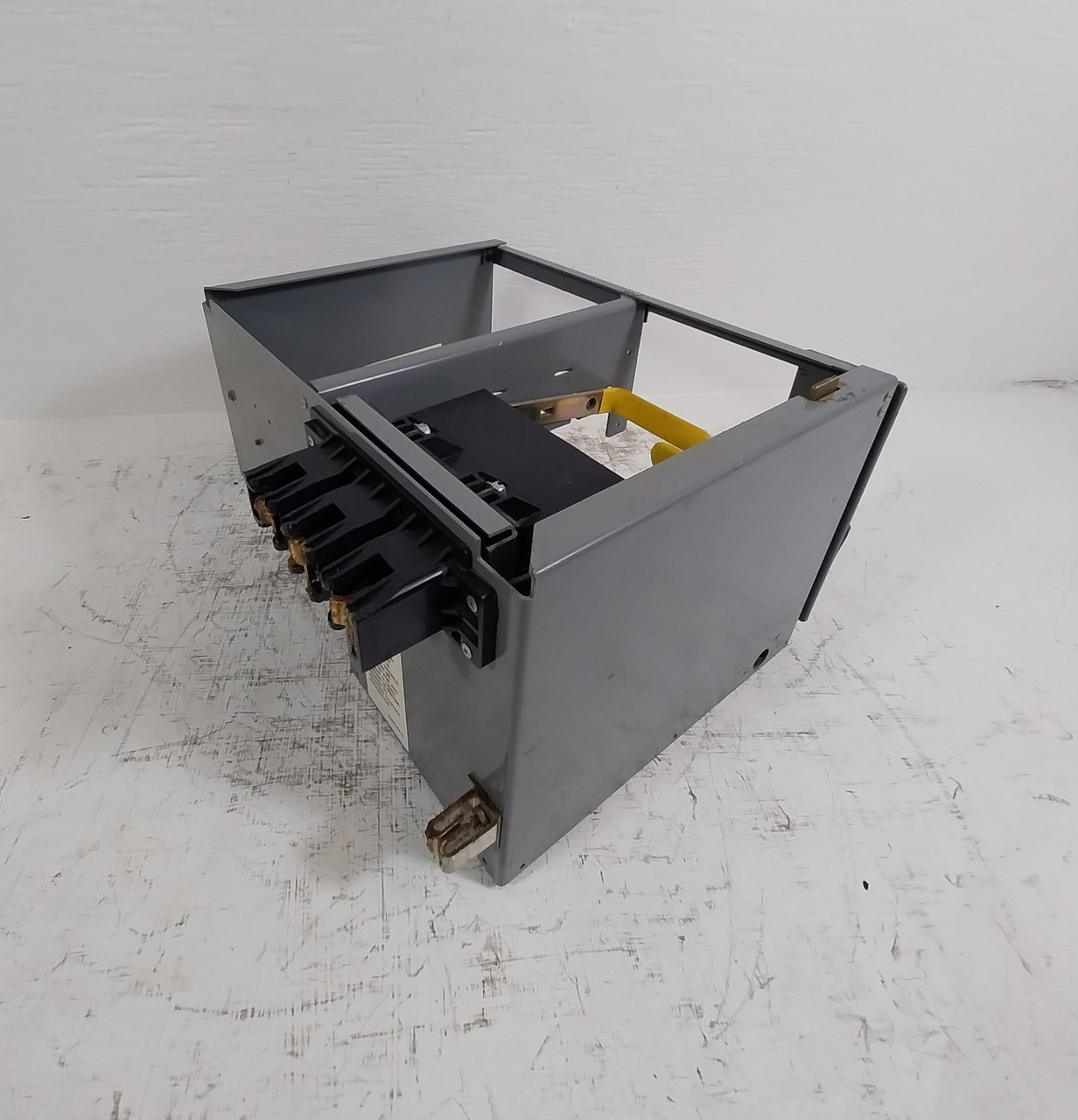 Square D Model 5 30 Amp Breaker 9" Motor Control MCC Feeder Bucket 30A Mod 5 FHP (BJ0652-1)