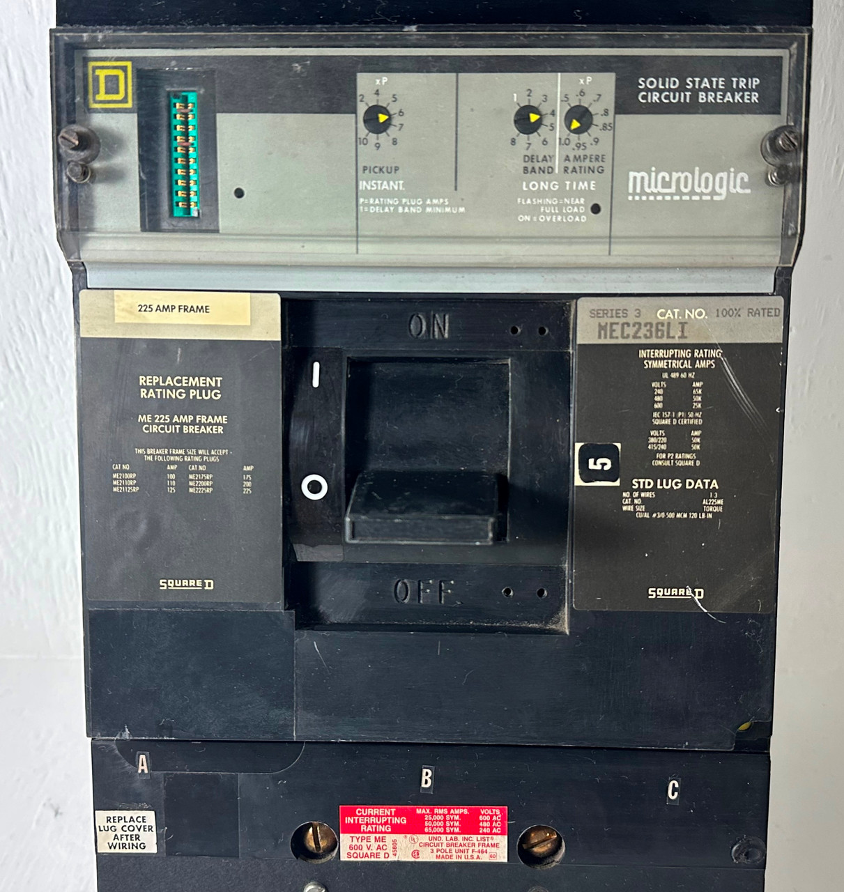 Square D I-Line MEC236LI 225A LI Circuit Breaker 225 Amp No Plug 600V 3P MEC236 (EM4984-1)