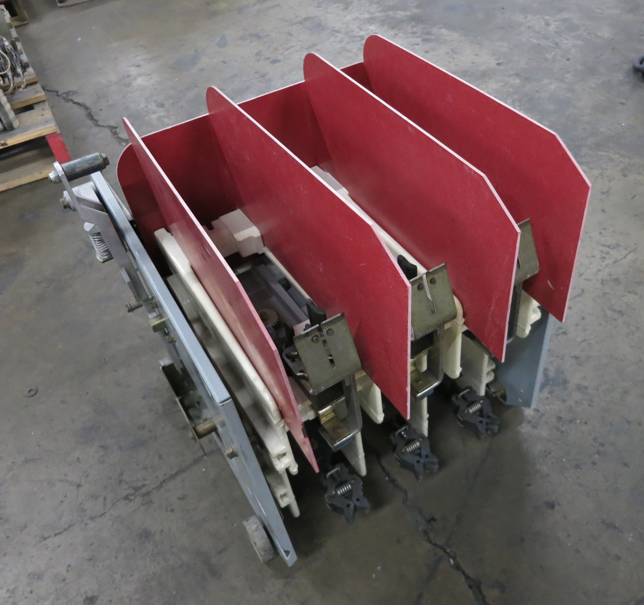 Cutler Hammer SJA50VW430 360A 7200V Vacuum Contactor Ampgard 2197A01G03 7.2kV (DW5936-3)