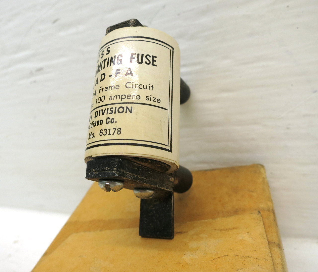 NEW Bussmann LAD-FA (50-100) Current Limiting Fuse 50A - 100A Buss McGraw Edison (DW5950-4)