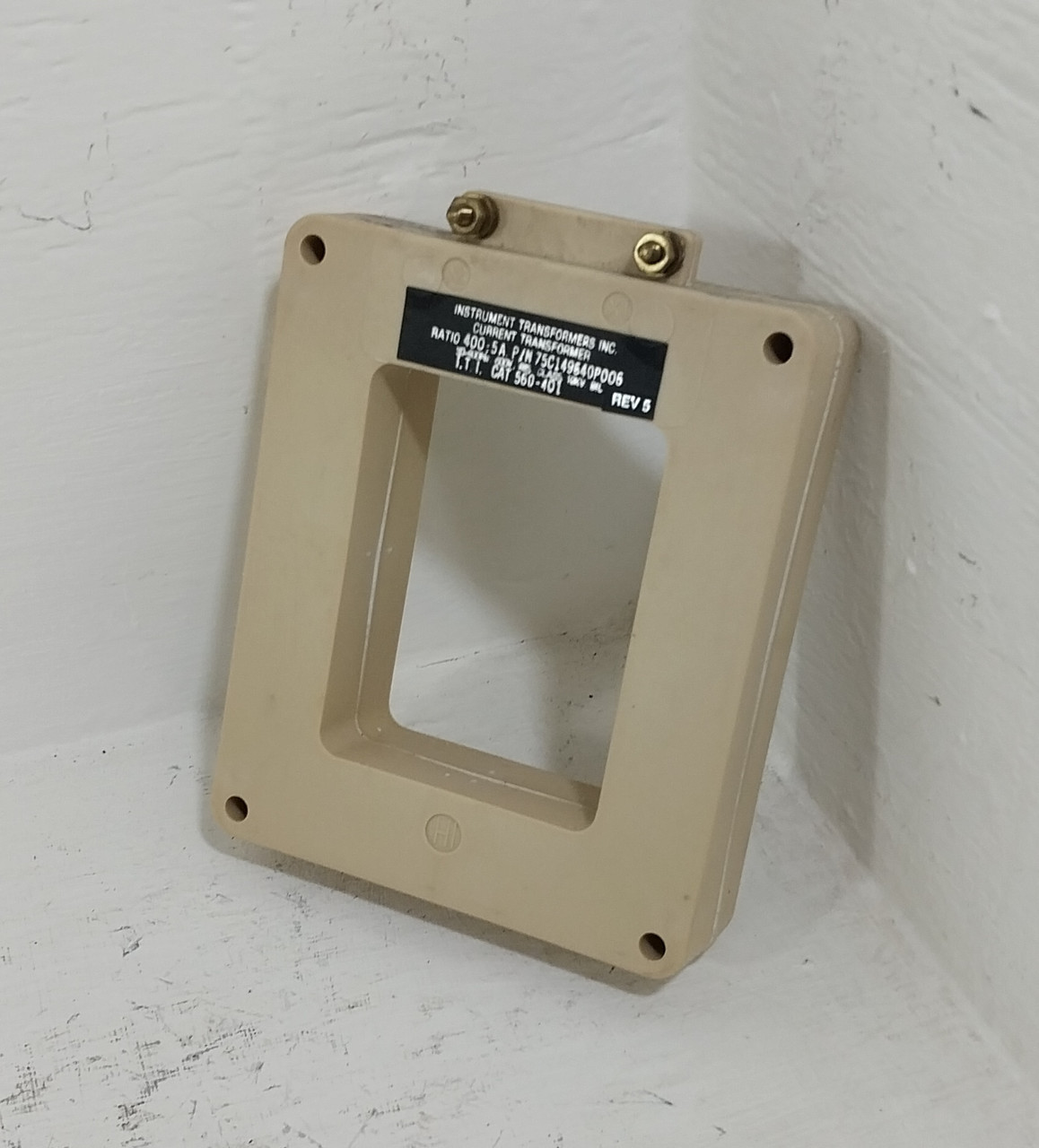 Image of NEW Instrument Transformers 560-401 Current Transformer Ratio 400:5A CT Rev.5