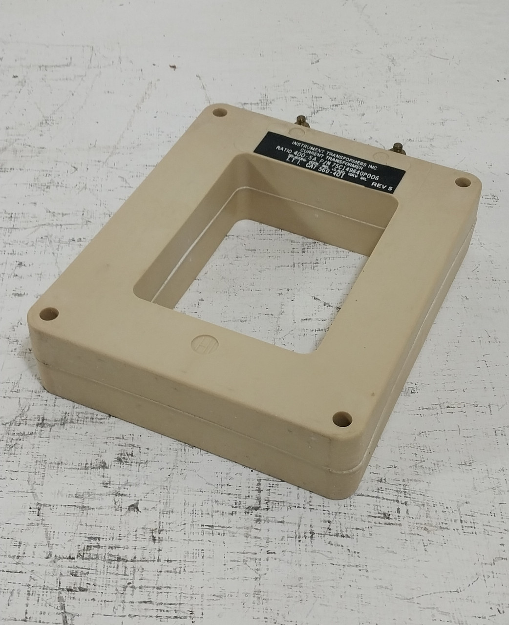 NEW Instrument Transformers 560-401 Current Transformer Ratio 400:5A CT Rev.5 (BJ0739-8)