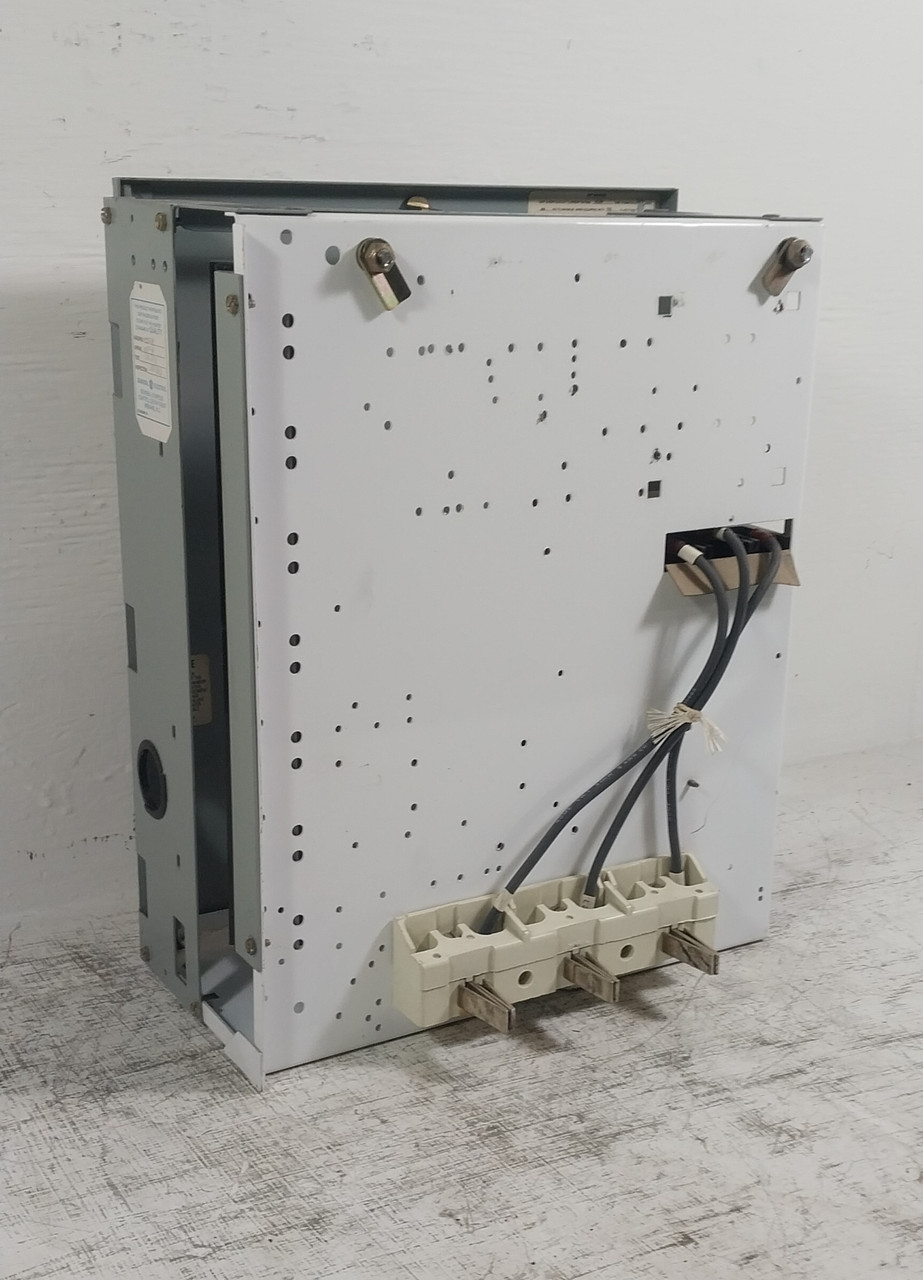 General Electric GE 8000 30A Breaker 18" MCC Feeder Bucket 30 Amp TEC (BJ0741-13)