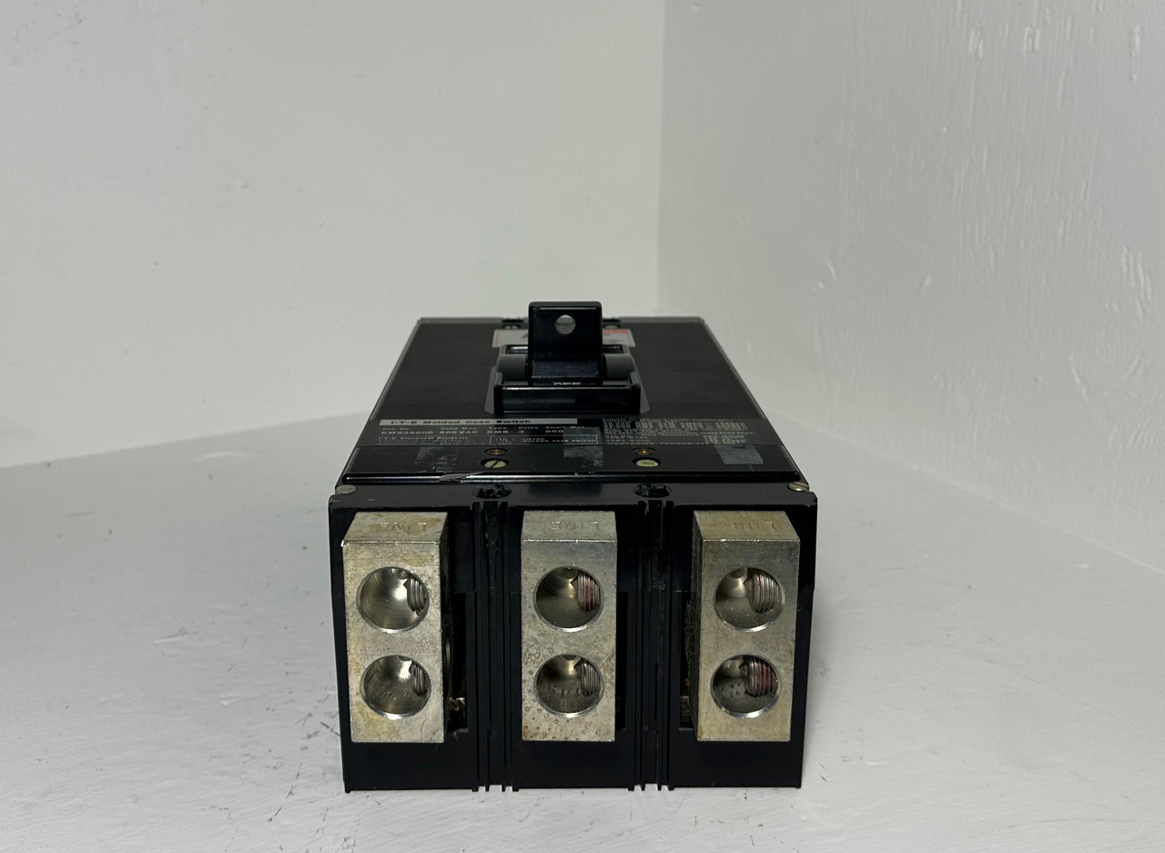 I-T-E KMB3S800 800A Molded Case Switch Type KMB 480/600V 3P Siemens 800 Amp (EM5021-1)