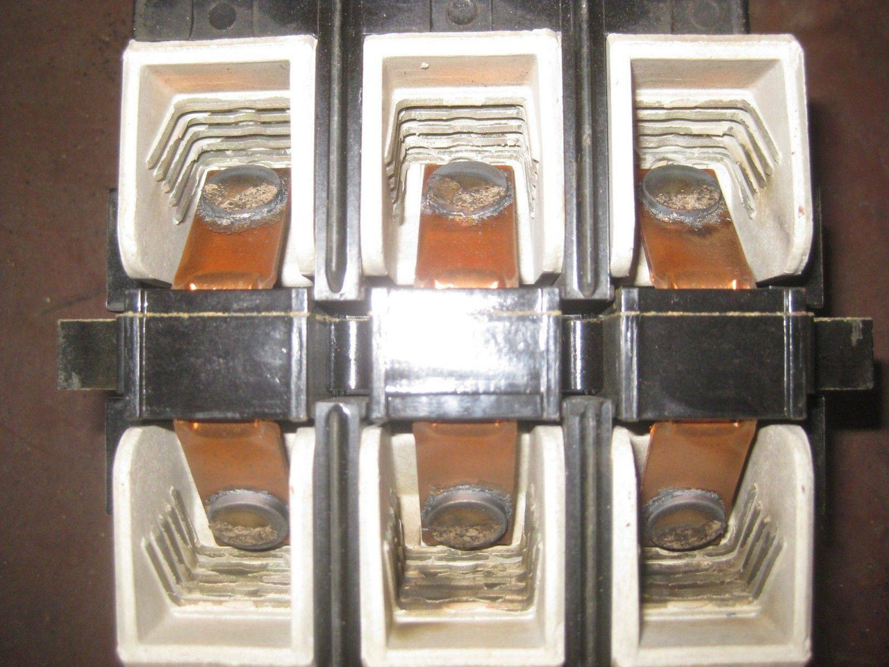 General Electric GE 7700 Plus Size 4 Starter Fusible 42" MCCB MCC Bucket w/ Door (EBI1716-6)