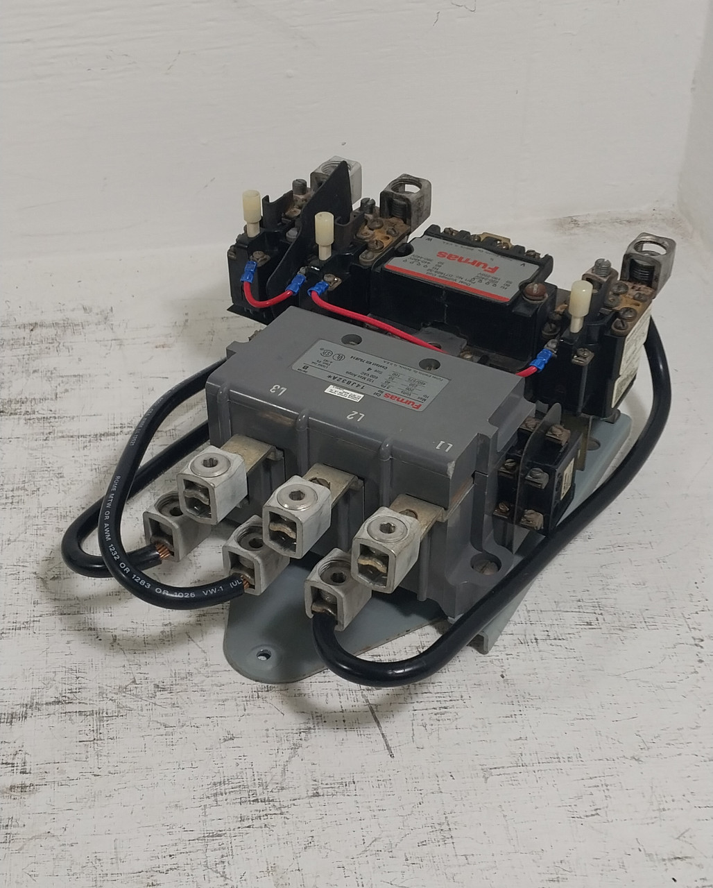 Furnas 14JB32A* Size 4 135A Starter 240/480V Coil Dual Voltage 100HP Sz4 D71628-32 (BJ0744-1)