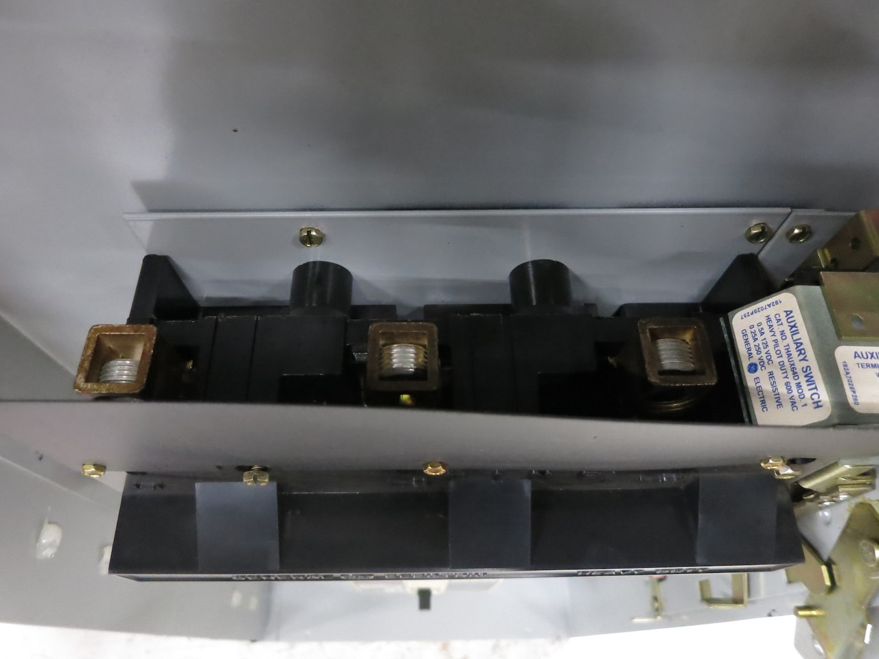 NEW GE THN3364JCL 150A HMCP Circuit Breaker Safety Switch Disconnect 600V 200 (DW6035-1)