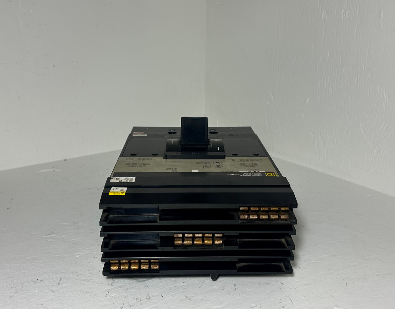 Square D I-Line MH36300 300A Circuit Breaker 480/600V 3P Type MA 300 Amp HACR (EM5044-1)